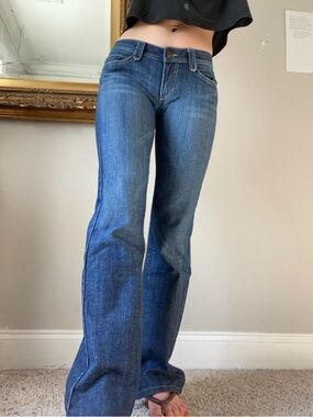 Joe's Jeans Low Rise Bootcut Denim - Medium Wash - Size 27